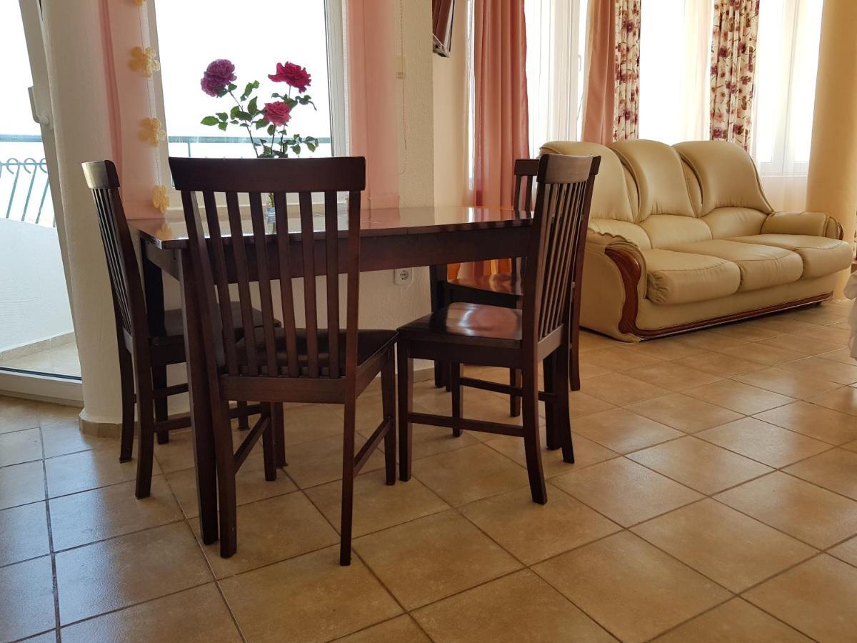 Hotel Sunny Island Obzor Extérieur photo