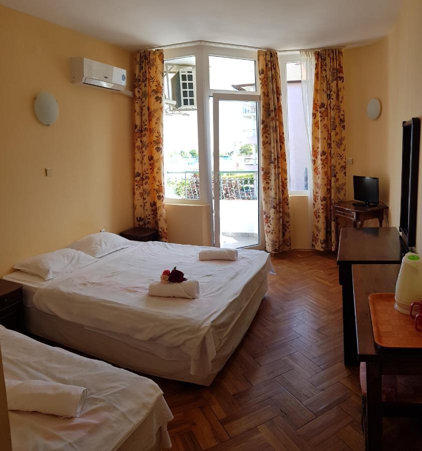 Hotel Sunny Island Obzor Extérieur photo
