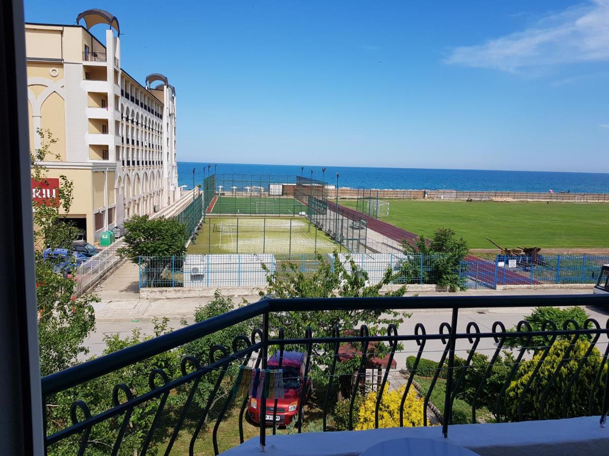 Hotel Sunny Island Obzor Extérieur photo
