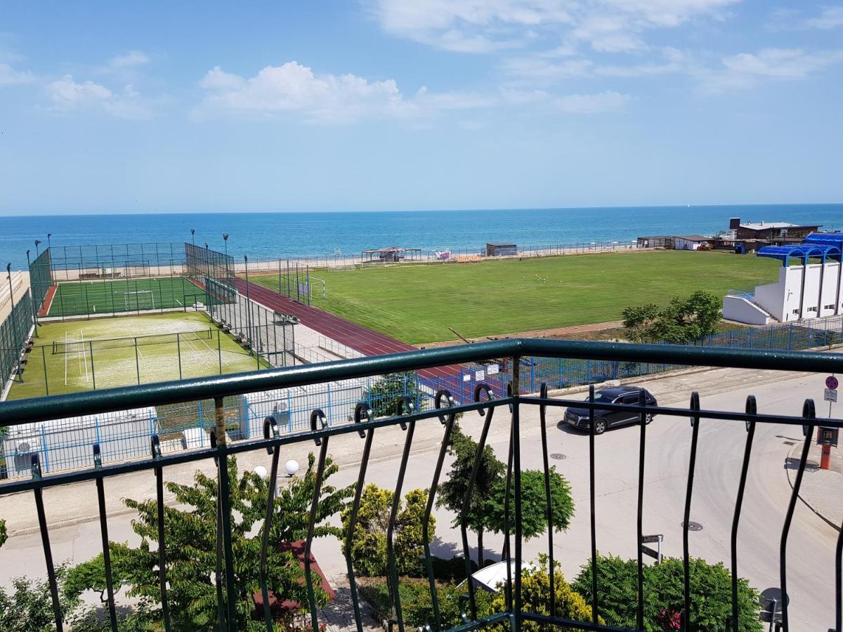 Hotel Sunny Island Obzor Extérieur photo