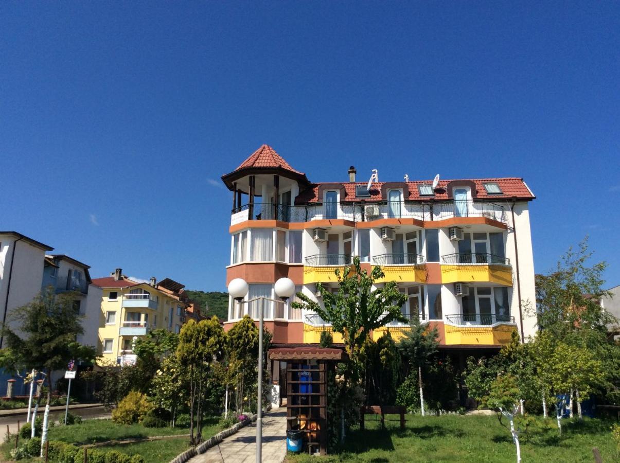 Hotel Sunny Island Obzor Extérieur photo