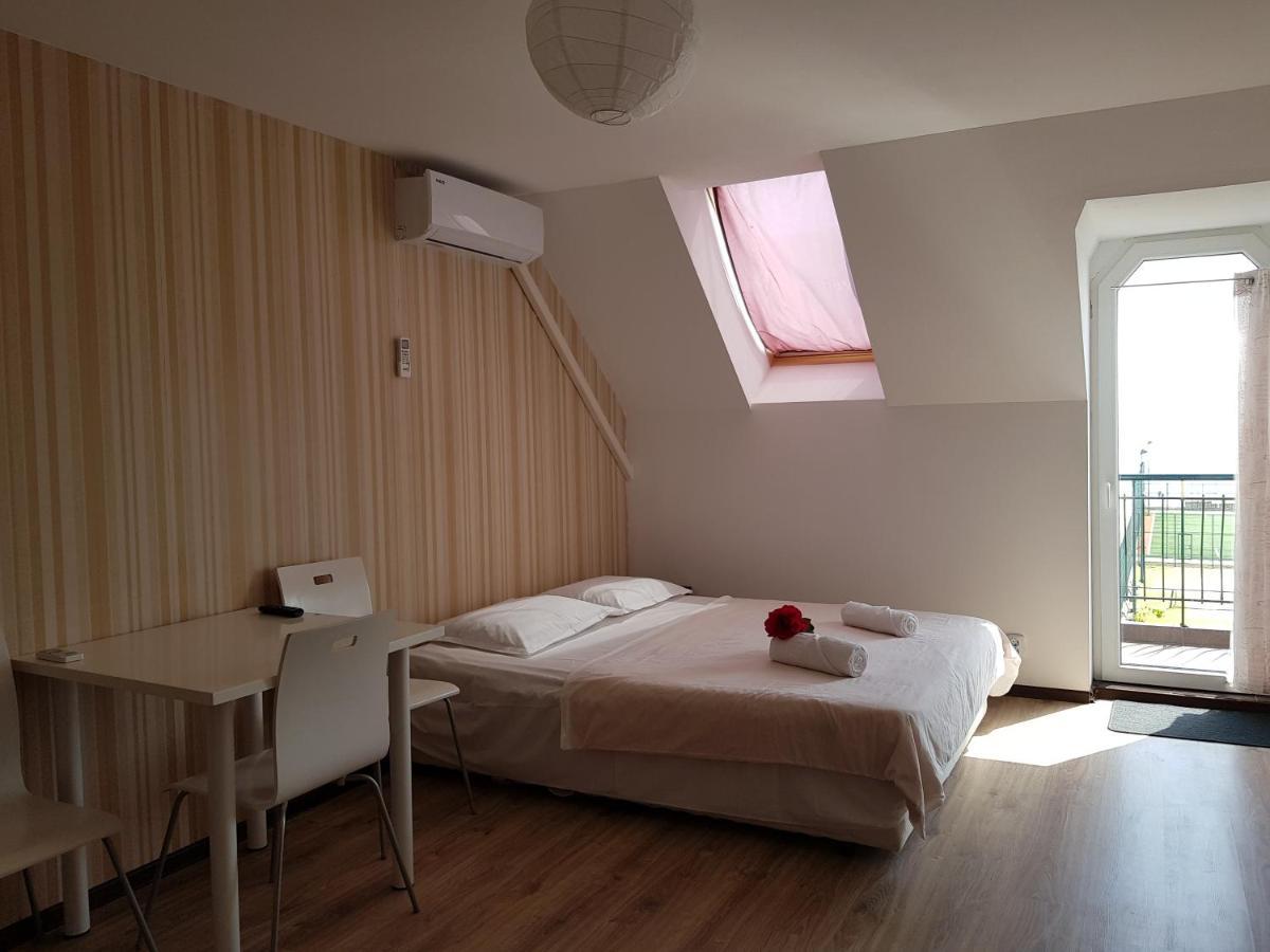 Hotel Sunny Island Obzor Extérieur photo